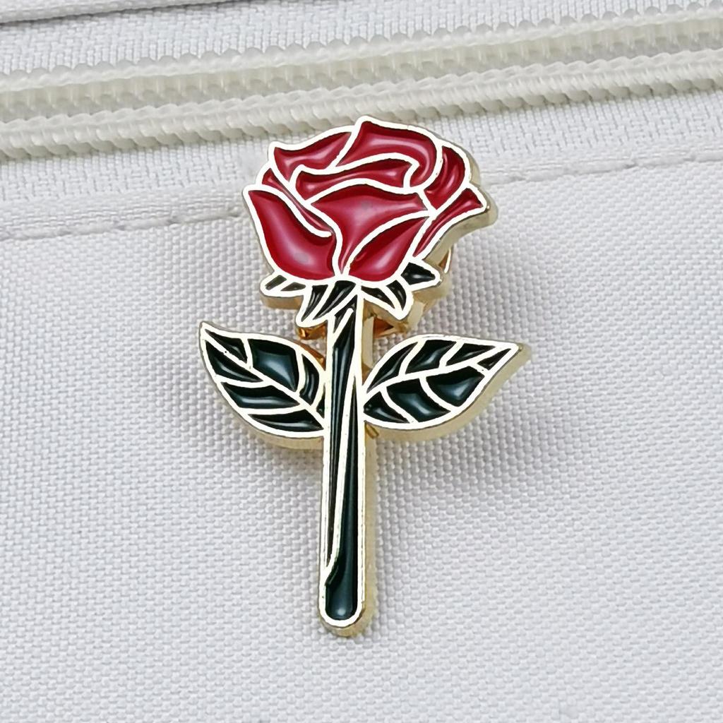 Cartoon Rose Flower Alloy Brooch: Versatile Women's Accessory