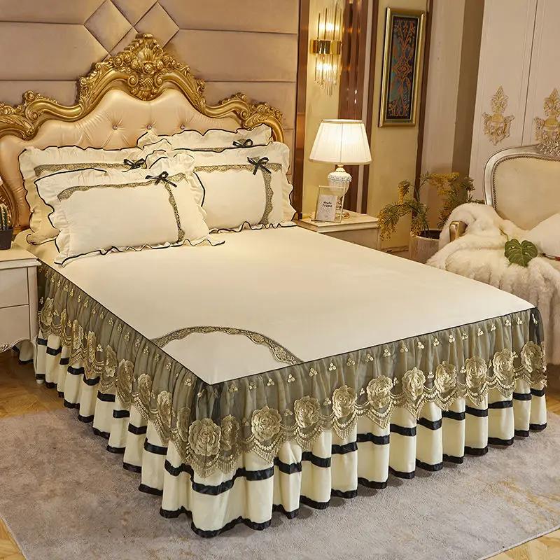Crystal Velvet Bedspread Plush Lace Bed Skirts Sets Thin Comforter Embroidered Bedding Set with Pillowcases for Queen King Size