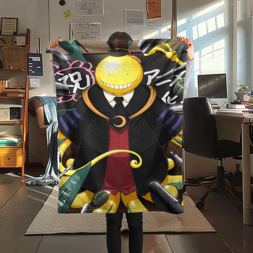 1 szt. Koc flanelowy z nadrukiem z Ansatsu Kyōshitsu, Wysoka jakość, Na wszystkie pory roku, Wystrój domu, Ciepło i komfort, Idealny na prezenty świąteczne