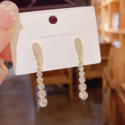 Boucles d'oreilles pendantes tendance en cristal brillant pour femmes, bijoux longs pour fête de mariage, boucles d'oreilles pendantes rondes élégantes en strass géométriques