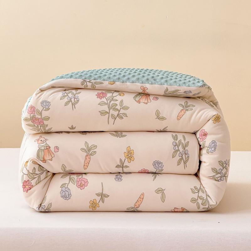 Brangdy Knitted Soybean Fiber Bean Velvet Winter Quilt