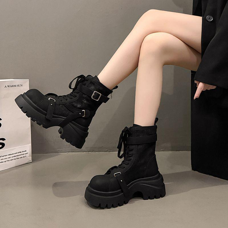 Leder-Denim-Plateau-Martin-Stiefel im europäischen Stil - Damen 2025 Neue höhenverlängernde Motorrad-Kurzstiefel, kleine Größen