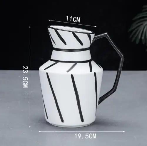 Classic Black and White Striped Ceramic Vase TV Cabinet Porch Furnishings Crafts Countertop Hydroponic Vase Home Decoration Gift