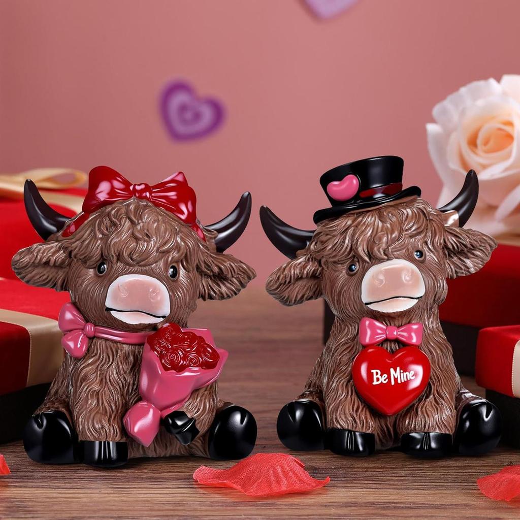 Mini Cow Figurines Valentine's Day Romantic Calf Decorations 2 Piece Animal Statues For Home Decor For Him Her Wedding Farmhouse