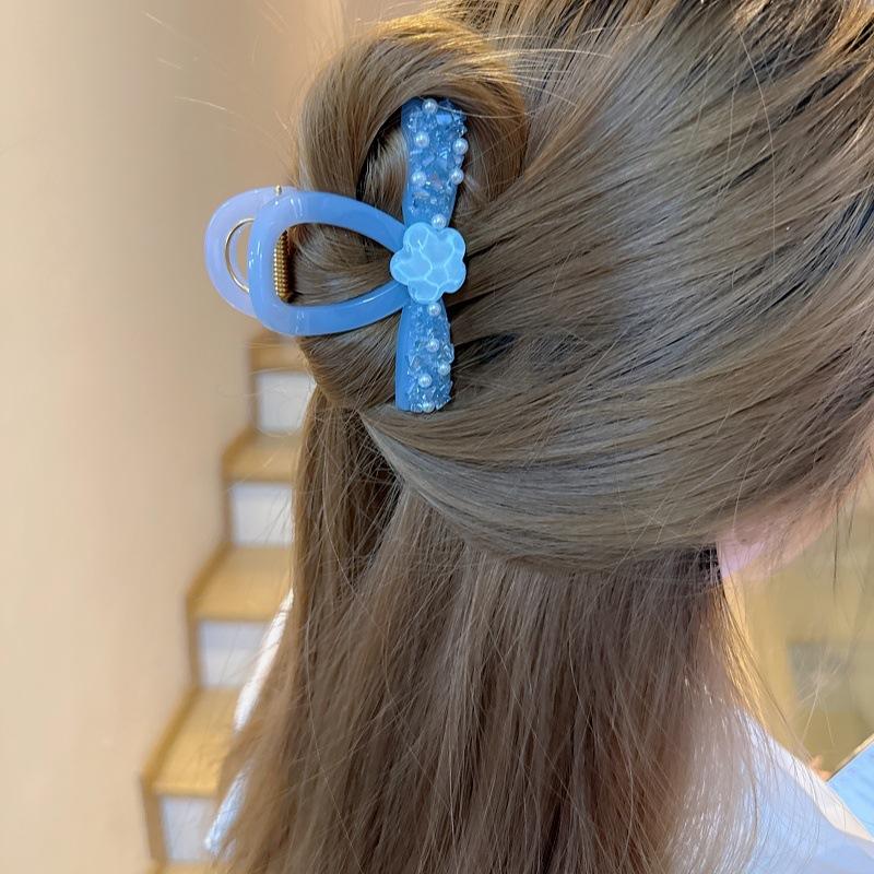 Blue Crystal Heart Claw Clip, Elegant Hair Claw for Half-Up Styles, Premium Quality, Hair Clip For Thick Hair, Perfect Gift
