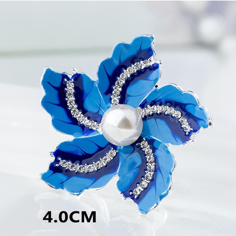 Korean Style Triple Ring Scarf Buckle - Elegant and Versatile Fashion Accessory