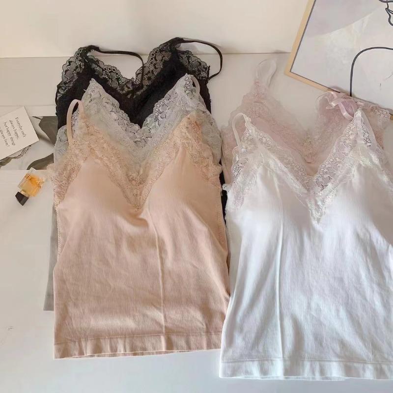 Seamless Lace Trim Camisole with Built In Bra Slim Fit for Summer Style