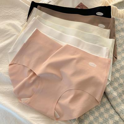 Nackte Eis-Seiden-Slips mit nahtloser Taille und angehobenen Gesäßbacken, Dreieck-Damen-Slips
