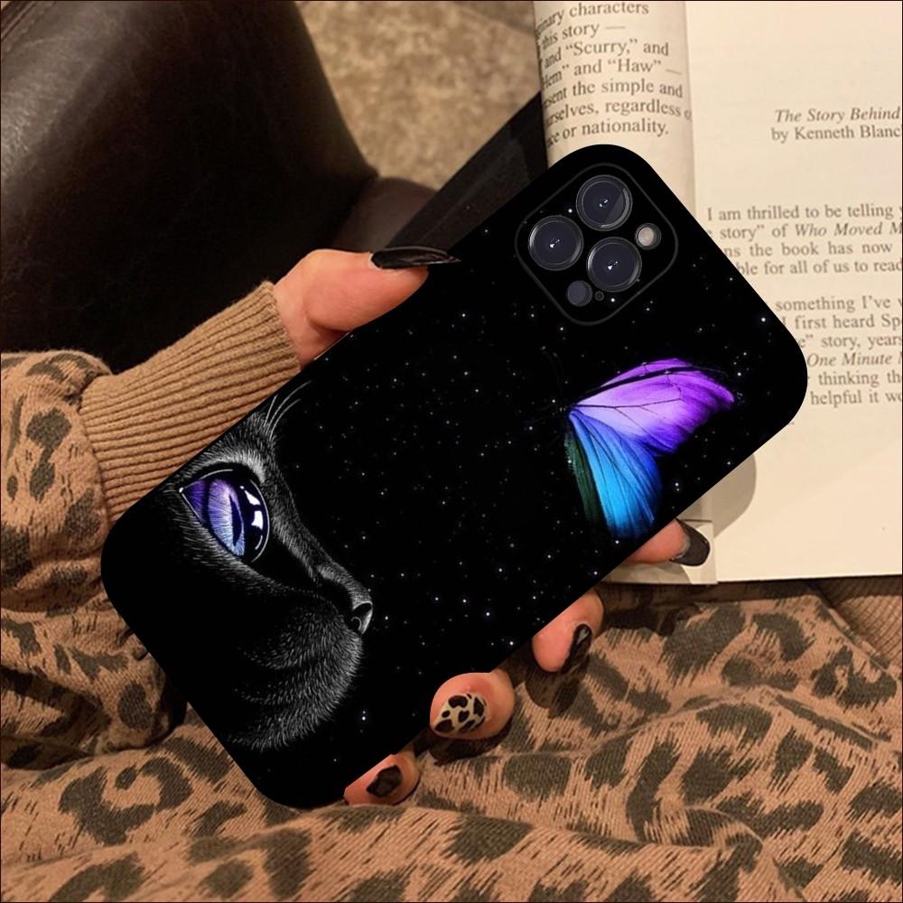 Black Cat Staring Eye Phone Case For iPhone 15 14 11 12 13 Mini Pro XS Max Cover 6 7 8 Plus X XR SE 2020 Funda Shell