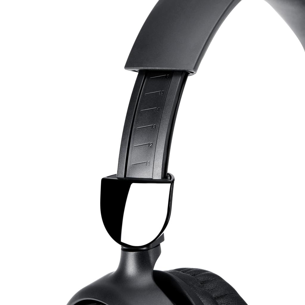 Amazon Basics Wireless Bluetooth 35 Hours of Lightweight Black On-Ear Headphones, Playtime, 168g, Foldable,