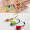 5PCS/Bag Lure Mini Ice Fishing Jigs Sharp Hook Tip with Strong Penetration Glow-in-the-Dark Jighead Hook Lure Fishing Tackle