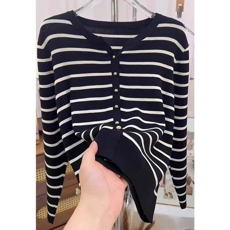 Autumn New Short Cardigan Striped Fashion Women's Crew Neck Knitted Long-sleeved Sweater Bottoming Shirt Tide