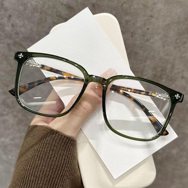 Retro Square Big Frame Blue Light Blocking Glasses - Fashionable Clear Lens