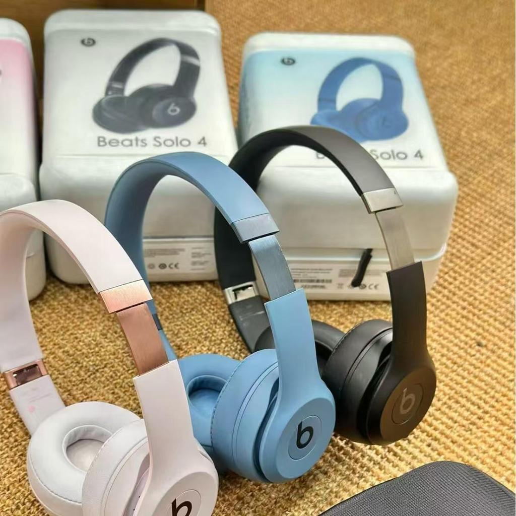 Solo4 Wireless Over-Ear Headphones: Bluetooth Noise-Cancelling, Pop-up Window, Sports Design, Long Battery Life, App Connectivity.