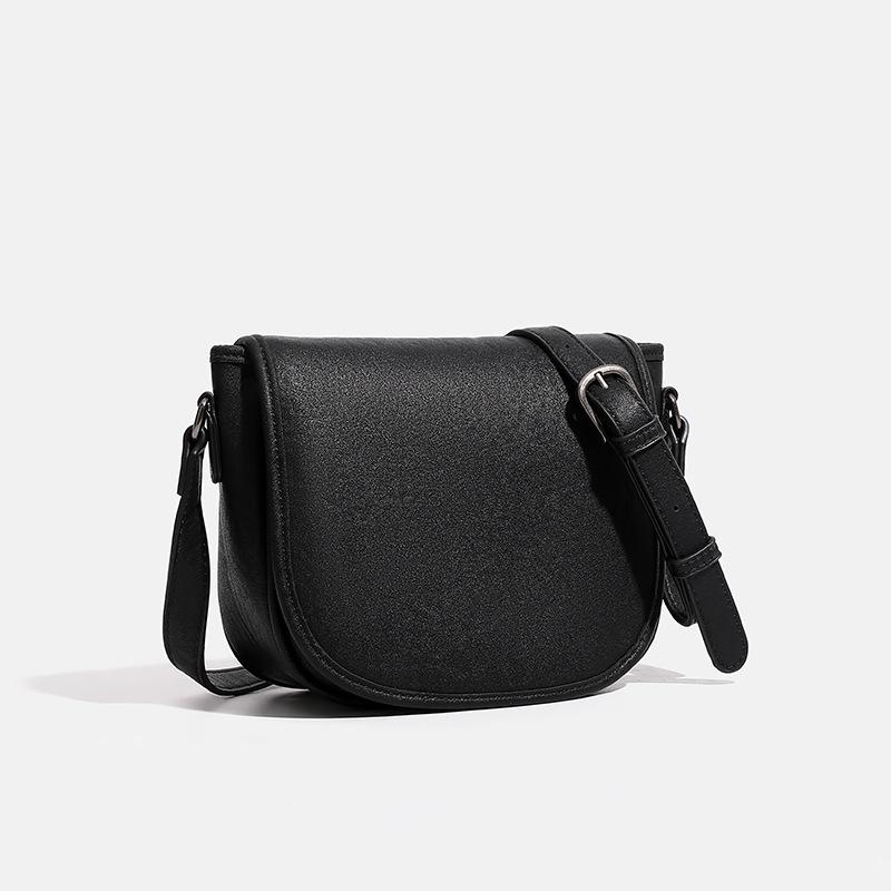 Vintage Saddle Bag with Vegetable Tanned Leather Pattern for Women's Winter New Casual and Simple Commuting Shoulder Crossbody Bag