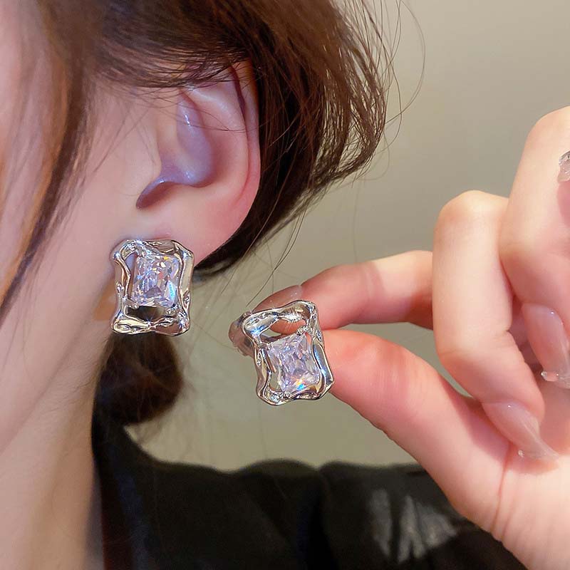 Sweet Heart Love Zircon Dangle Earrings for Women Elegant Romantic Bowknot Crystal Ear Accessories Exquisite Fine Jewelry Gifts