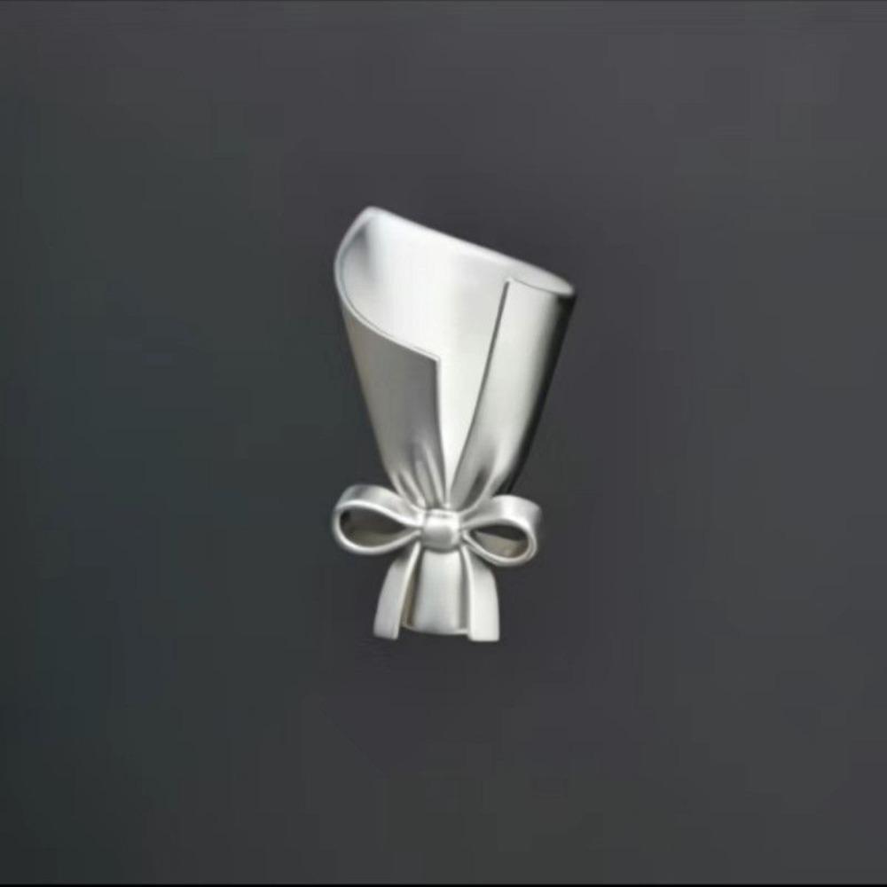 

Vintage Wearable Flower Brooches DIY Artful Flower Vase Brooch Birthday Celebration