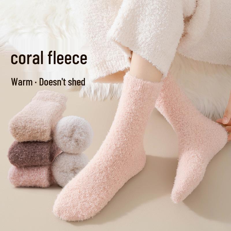Coral Velvet Women's Mid-Calf Socks: Thick, Non-Shedding, Fleece-Lined for Autumn/Winter Warmth, Ideal for Sleep, Postpartum, and Home Use