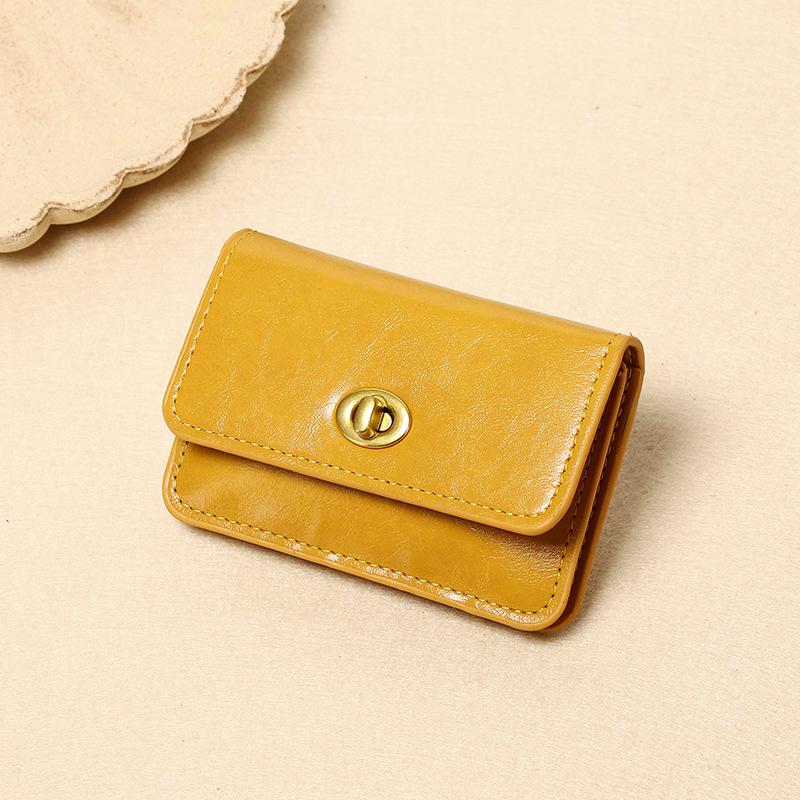 Retro Lock Buckle Women's Wallet: Solid Color Multi-layer Card Holder & Coin Purse