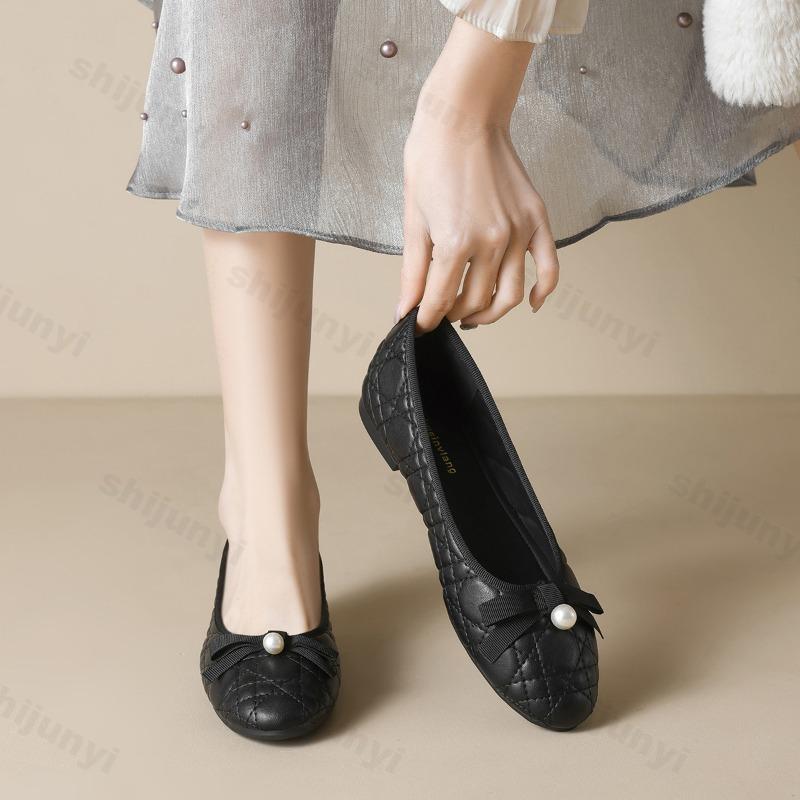 Fashion Fashion Women's Shoes New Butterfly Knot Pearl Loafers Comfortable Concise Slip on Flat Shoes Non Slip Soft Soled Casual Shoes