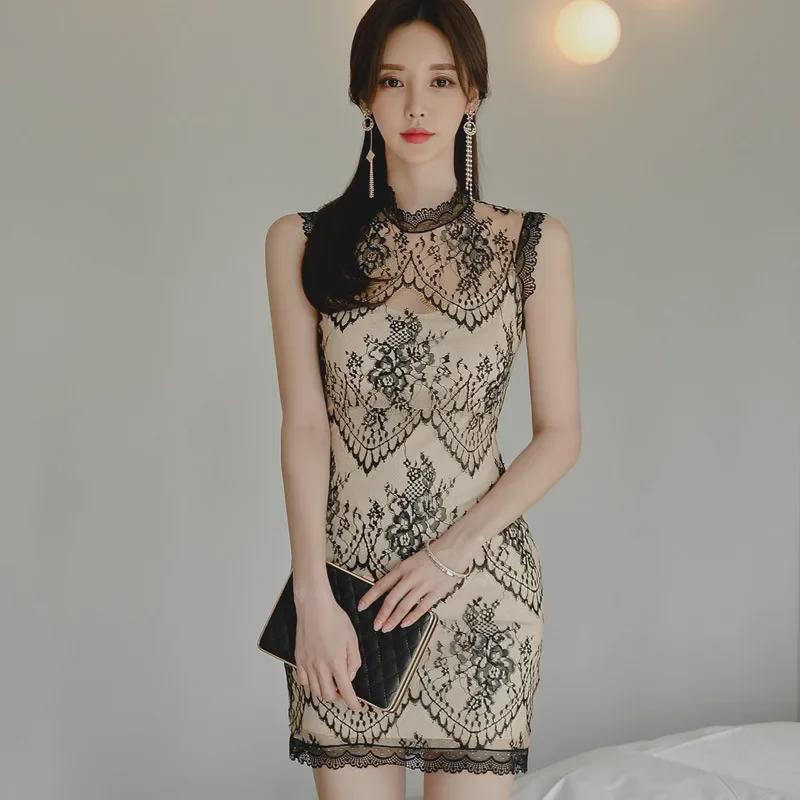 Kleid im koreanischen Stil mit Spitzeneinsätzen, transparent an der Hüfte - Elegant und schlankmachend 2025