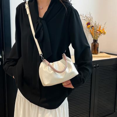 2025 New Pleated Handbag Bag Women's High-end Sense Niche Versatile Messenger Cloud Bag Texture Fashion Shoulder Bag