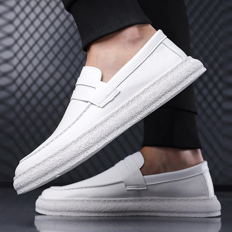 Fashion Men's Classic Anti Slip Casual Leather Shoes Simple All-match Men Loafers Lightweight Flats Fashion Male Driving Shoes Moccasins