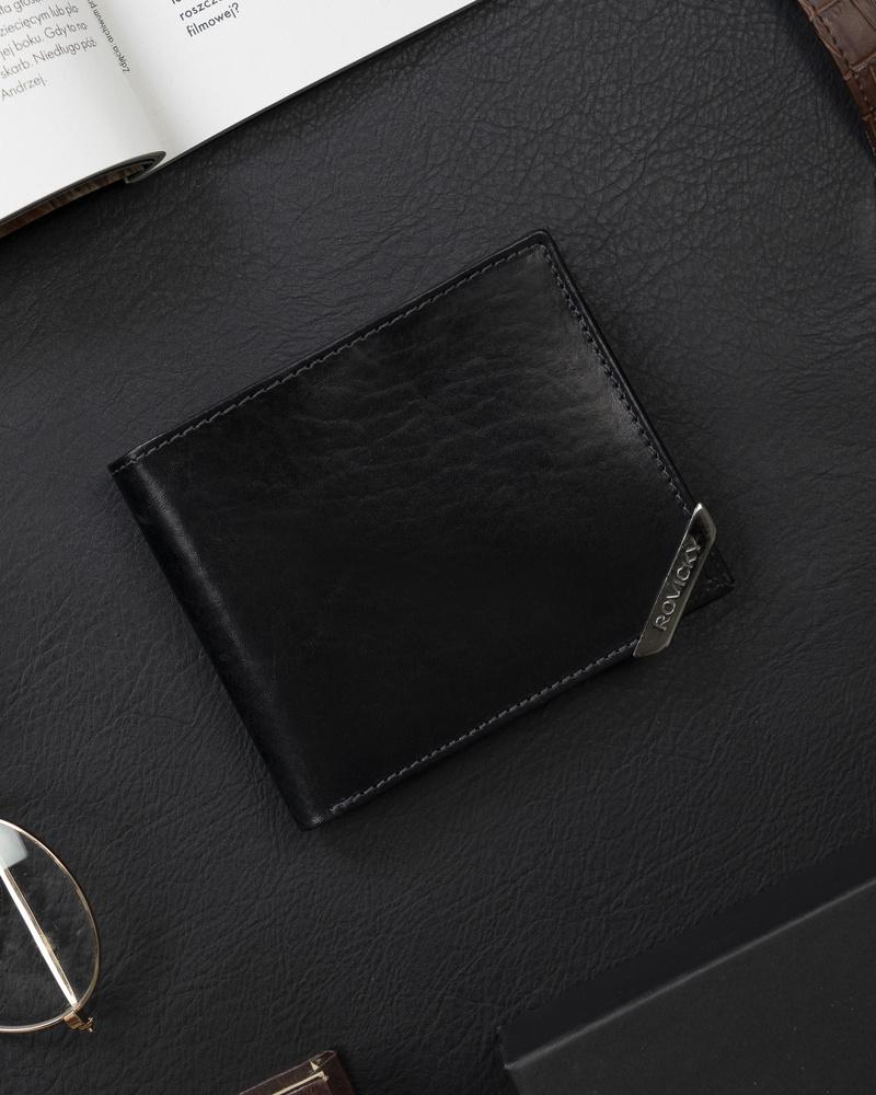 Men's Horizontal Wallet with Silver Accent, Natural Grain Leather - Rovicky