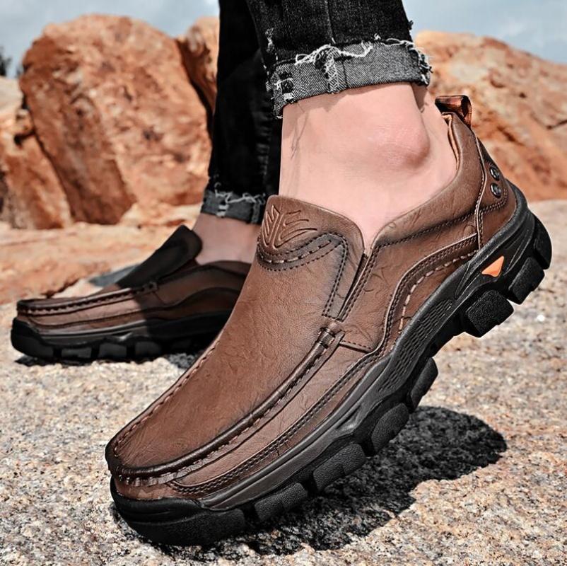 Genuine Leather Men Shoes Casual Outdoor Slip On Loafers Men Leather Shoes Flats Moccasins Walking Shoes Non-Slip Dropshipping