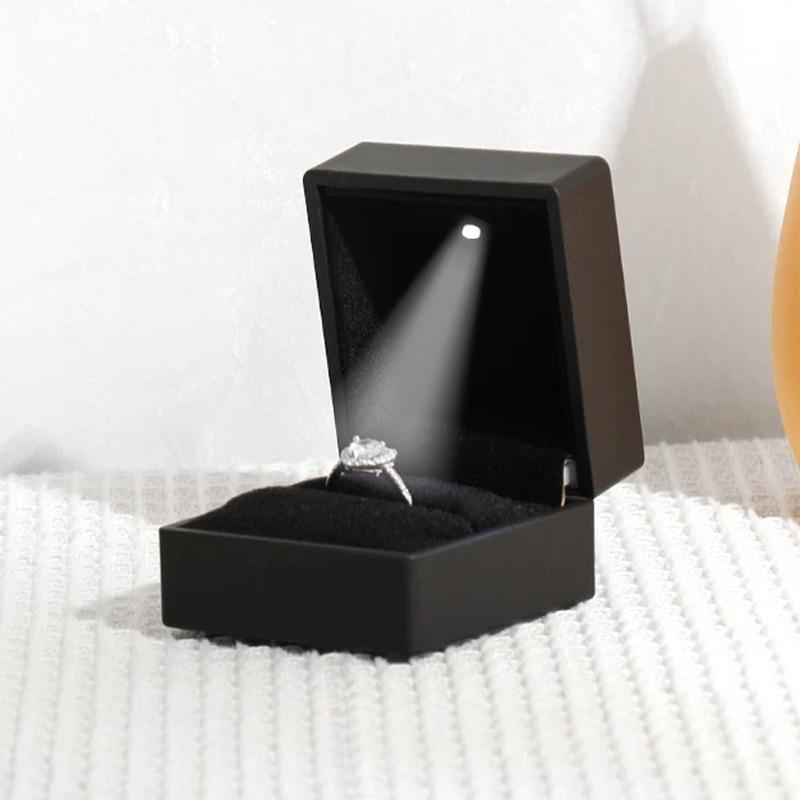 Creative Heart-shaped LED Diamond Ring High-end Illuminated Necklace Gift Boxes Proposal Gift Packaging Jewelry Boxes