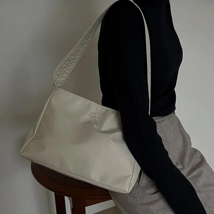 Comfy Bag_Pale Ivory