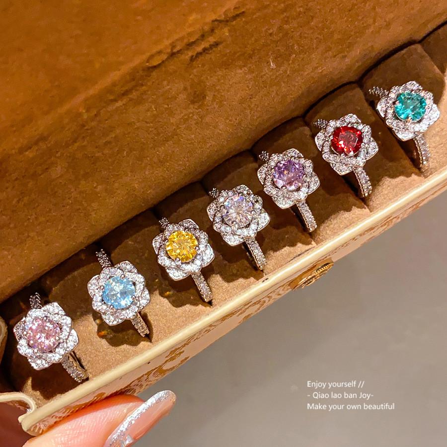 Modern Silver Zircon Flower Shape Adjustable Ring For Women Casual Wear