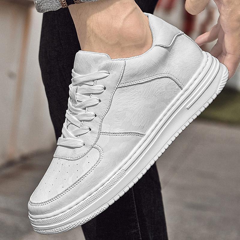 Male Casual Vulcanize Shoes Breathable Running Shoes Men Sport Men Casual Flats Comfortable Sneakers Lace-Up Skate Shoes