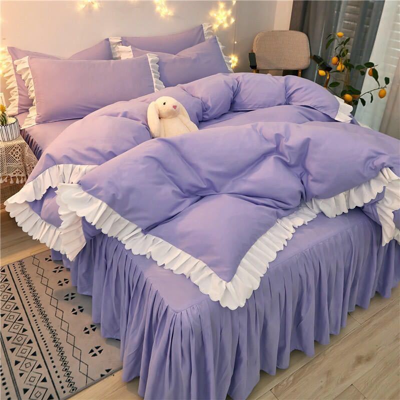Net Red Korean Princess Style Bettrock Vierteiliger Bettbezug mit Herzspitze für Mädchen Studentenwohnheimbettwäsche