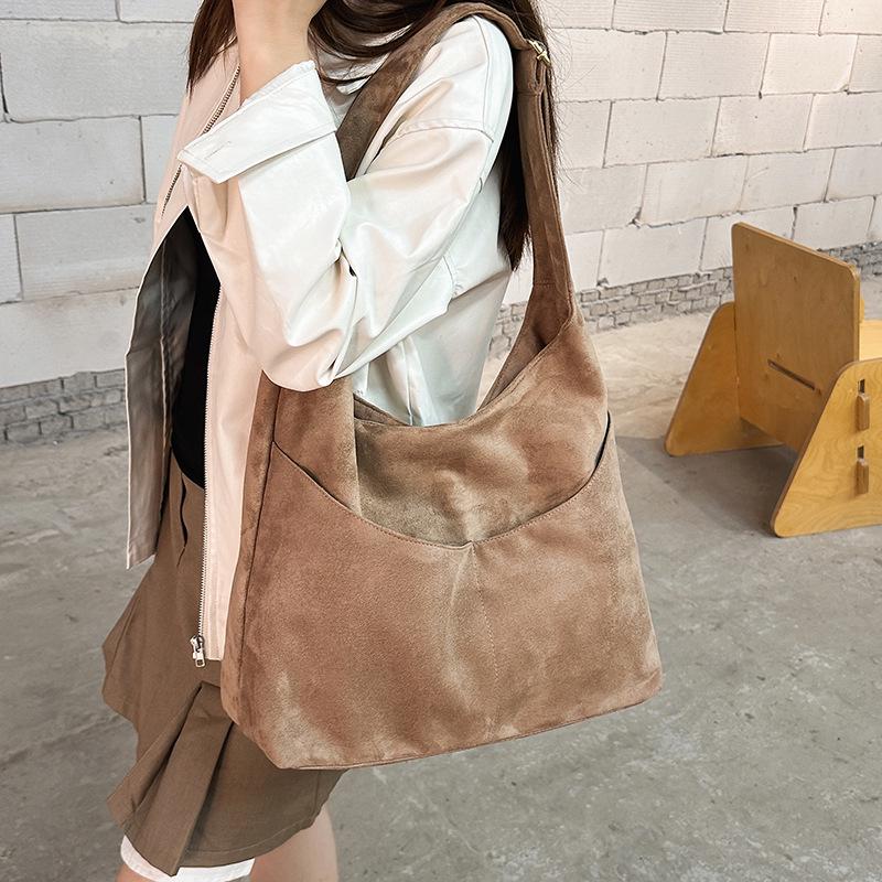 Women's 2025 Retro Handbag - Large Capacity, Frosted Texture, Versatile Crossbody Shoulder Tote