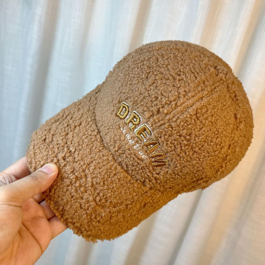 Autumn and Winter New Style Lamb Wool Embroidered Letter Baseball Hat for Women Outdoor Cold Proof and Warm Fashion Versatile Peaked Cap