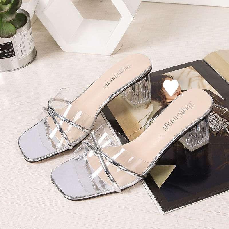 Sandals women's summer 2025 new model, fashionable and versatile outer wear, high-heeled sandals thick-heeled transparent crystal and women's s