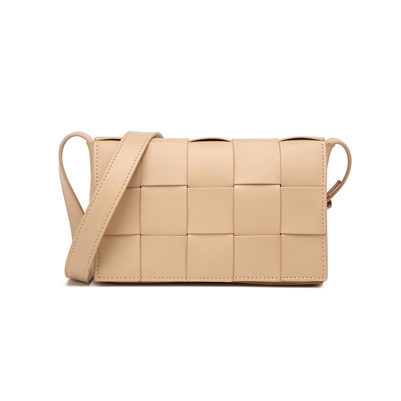 Bag messenger bag women's fashion casual woven shoulder bag new high-end simple small square bag women's wholesale
