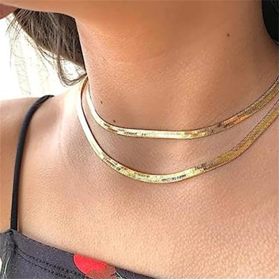 Módní náhrdelník s hadím řetízkem Women Design Senior Sense of Personality náhrdelník Trendy párty šperky dárek