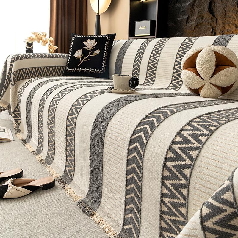 New plush sofa cushion, universal sofa cover for all seasons, high-end all-inclusive anti-cat scratch straight sofa cover towel