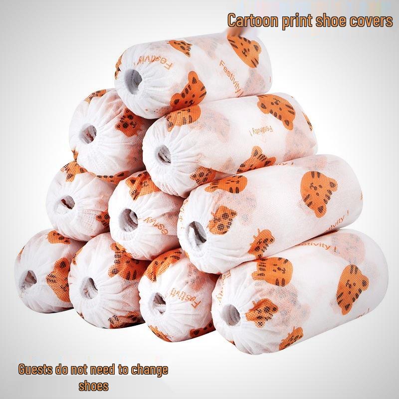 Eco-Friendly Cartoon Non-Woven Shoe Covers: Wear-Resistant, Non-Slip, One-Size Fits All, Ideal for Indoor Use.