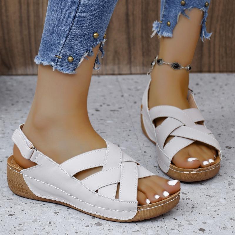 Women's Plus Size Euro American Wedge Sandals Solid Color Fish-Mouth Buckle
