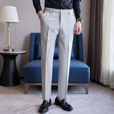 Slim Fit Herren-Businesshose mit Stretch-Anteil in Schwarz
