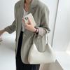Niche bags women's bags portable fashion shoulder bags women's high-end styling retro underarm bags women