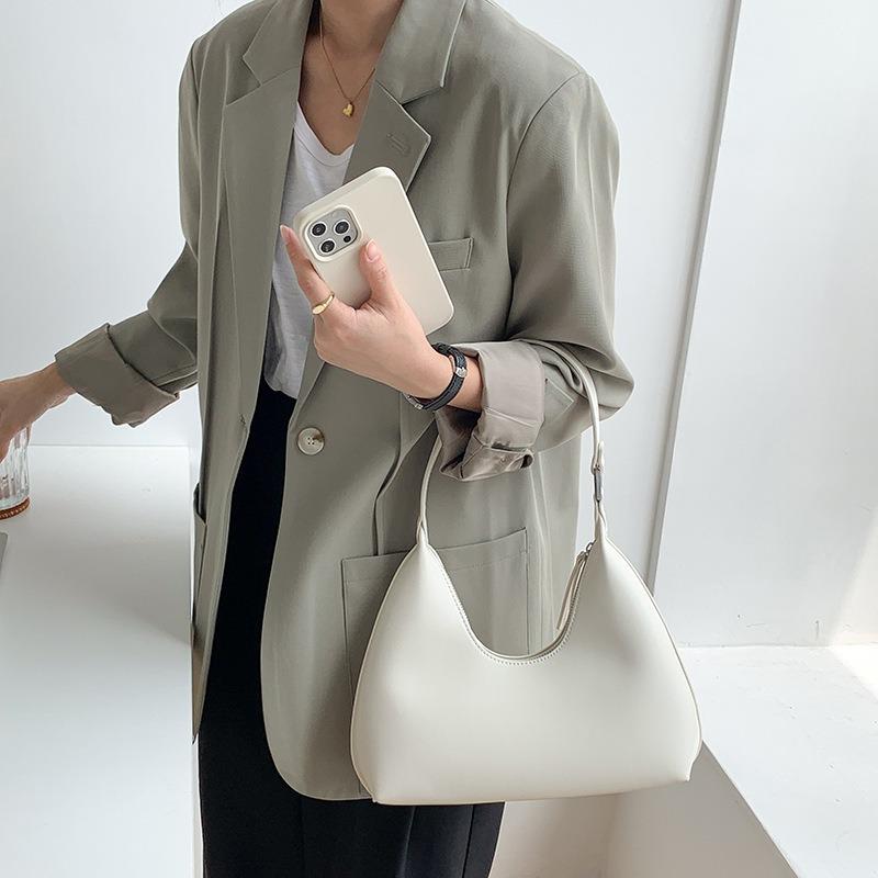 Niche bags women's bags portable fashion shoulder bags women's high-end styling retro underarm bags women