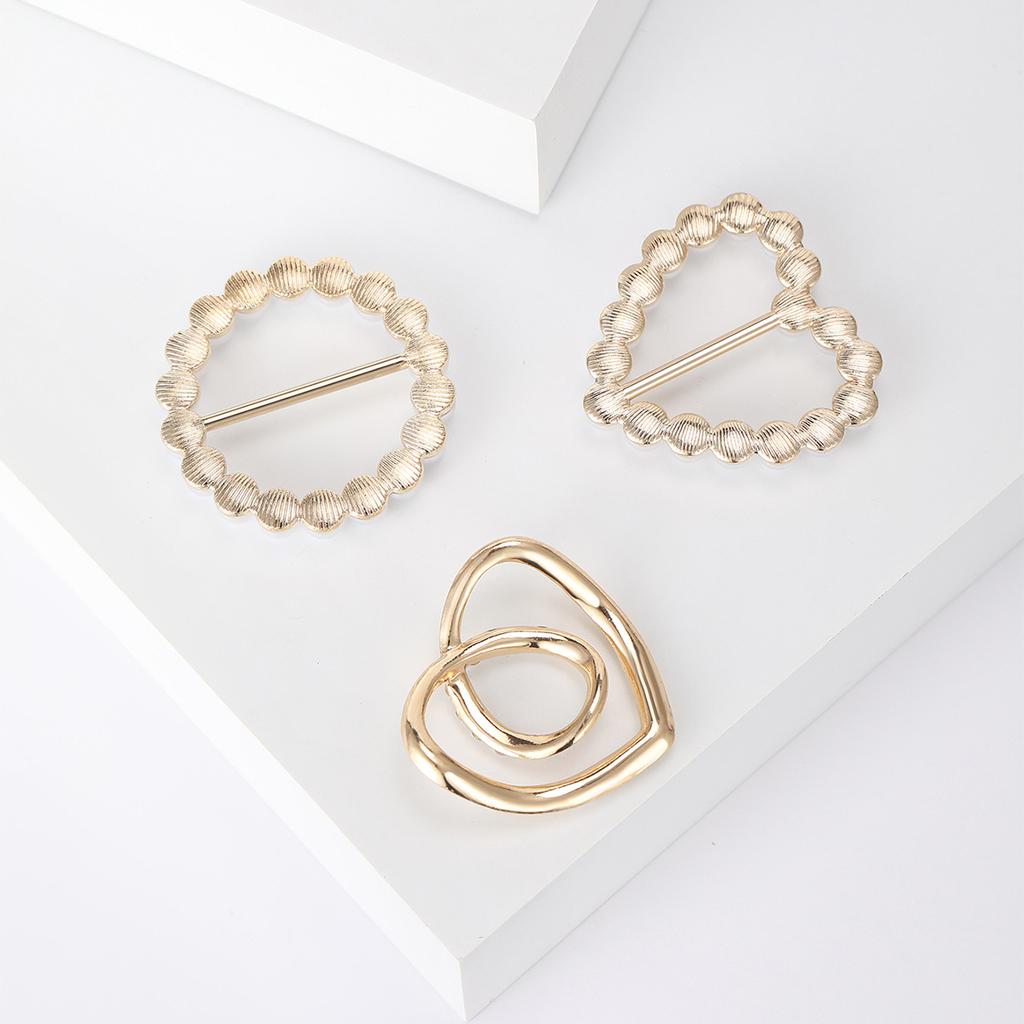 Simple Pearl Love Brooch High-End Delicate Pin Fashion Sweater Coat Shawl Corsage Set
