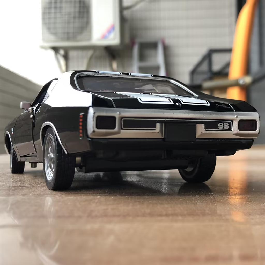 1:24 Chevrolet Chevelle Ss 454 1970 Muscle Car Sportive Américaine Modèle Réduit en Alliage Métal Moulé sous Pression Décorations de Bureau Cadeau