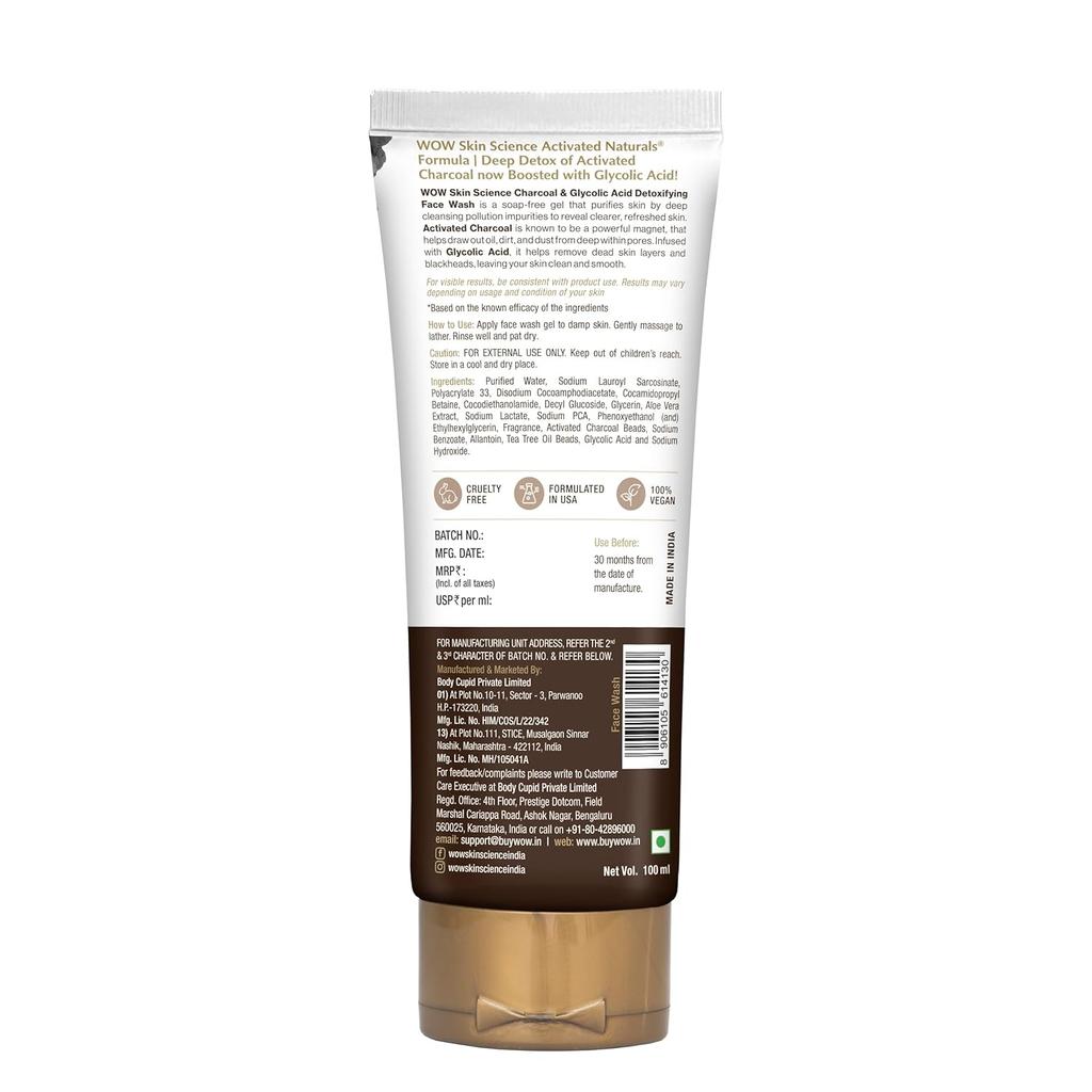 Wow Skin Science Activated Charcoal & Glycolic Acid  detoxifying Face Wash 100 ml Detoxifying Deep Pore Cleanse