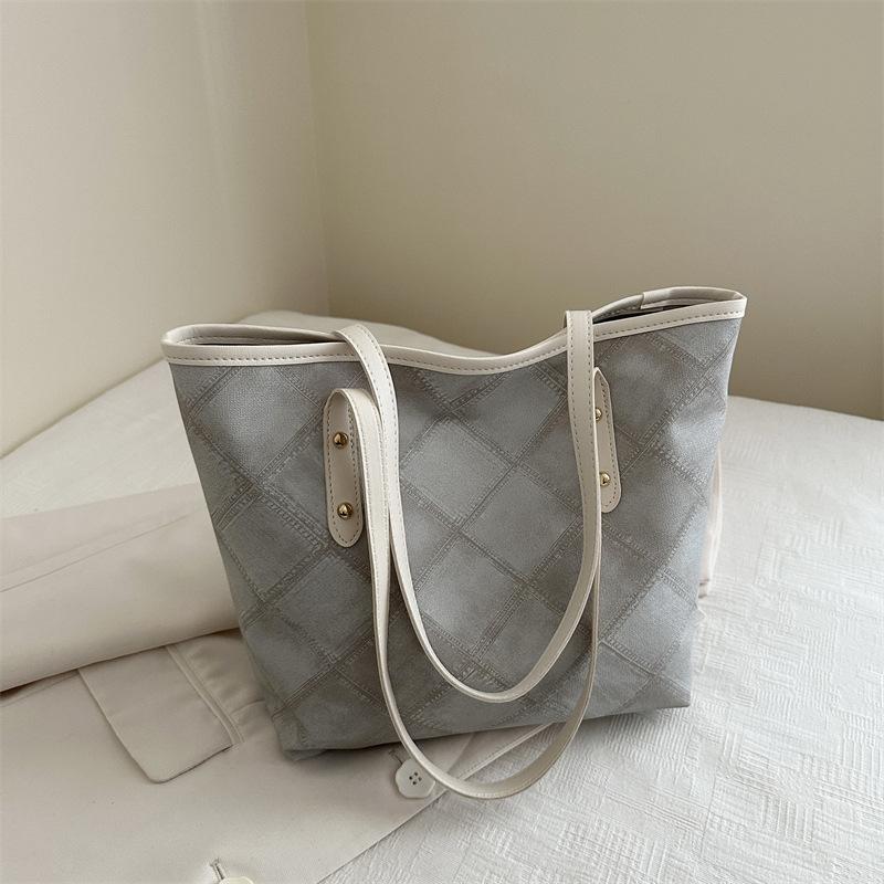 New Summer Korean Version Retro Large Capacity Simple Contrasting Color Tote Bag Women's One-shoulder Underarm Bag