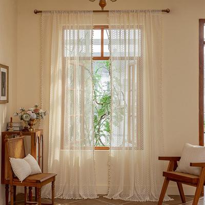 Neuer Spitzengardine mit Tunnelzug und floralem Bordürendesign